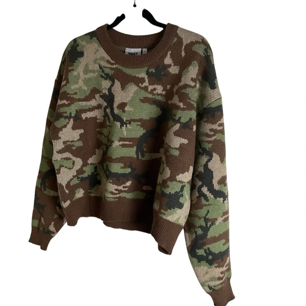 Daisy Street Green and Brown Camouflage Sweater size X-Large
